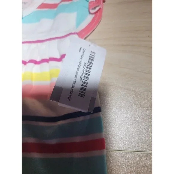Carter's Baby Girl Sleeveless Romper 12M Stripes Multi Color Heart On Backside - Picture 6 of 6